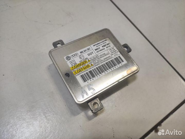 Блок ксеноновой лампы Audi A5 8T 8TA