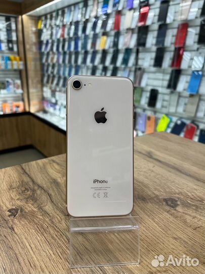 iPhone 8, 64 ГБ