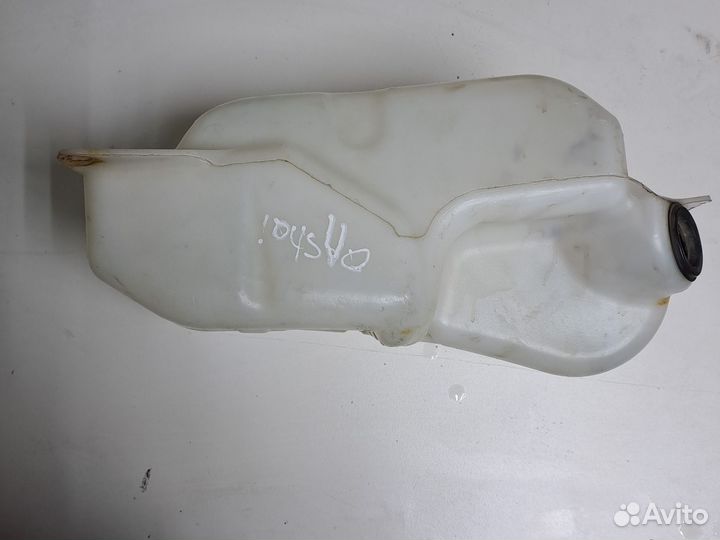 Бачок омывателя Nissan Qashgai