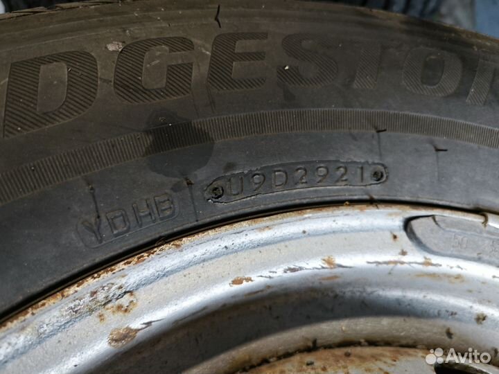 Bridgestone Ecopia EP850 215/65 R16