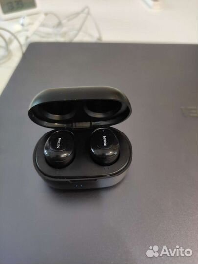 Беспроводные наушники philips