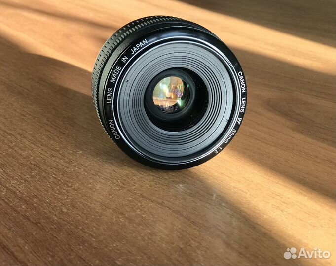 Продам Широкоугольный объектив Canon lens EF 35mm