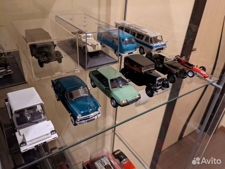 Модели автомобилей Автолегенды СССР