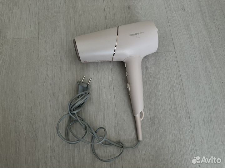 Фен для волос philips