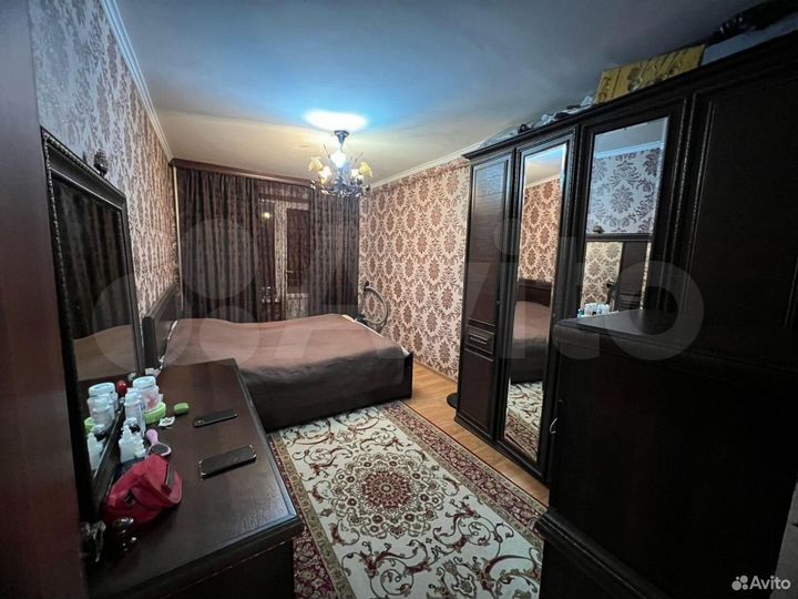 2-к. квартира, 52 м², 4/5 эт.