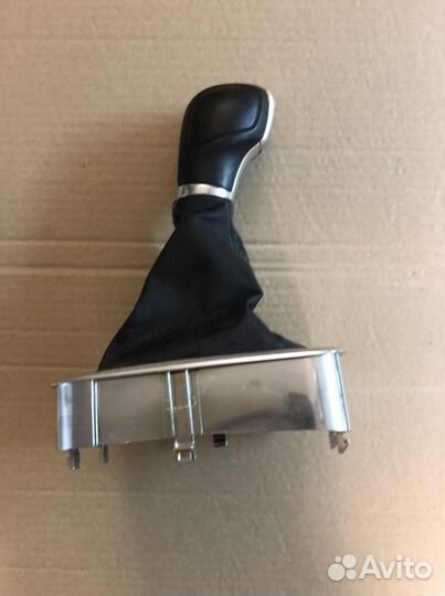 Ручка переключения передач Volkswagen Tiguan 5N