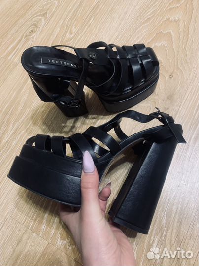 Босоножки женские 38 размер