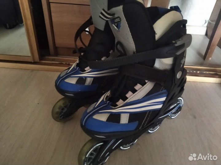 Коньки роликовые