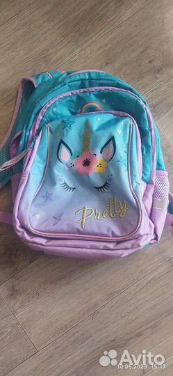 Школьный рюкзак