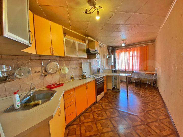 4-к. квартира, 89 м², 5/5 эт.