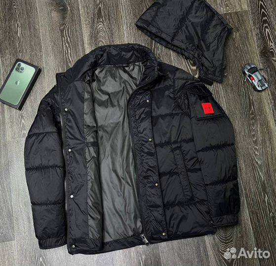 Легкие куртки Hugo Boss эргономичные