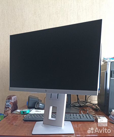 Монитор HP EliteDisplay E223 21.5