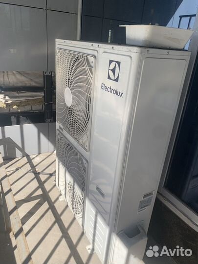 Сплит система Electrolux eaco-48H/UP2/N3