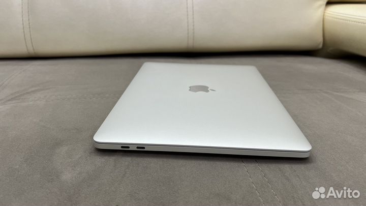 Apple MacBook Pro 13 2016