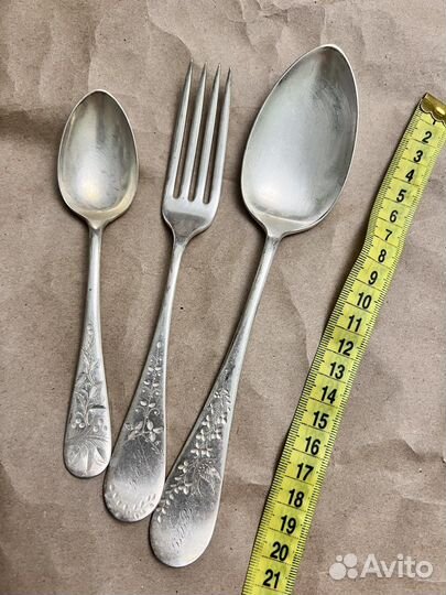 Столовое антикварное серебро 19 века