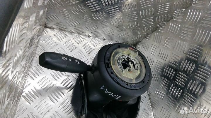 Переключатель поворотов подрулевой Mercedes-Benz C