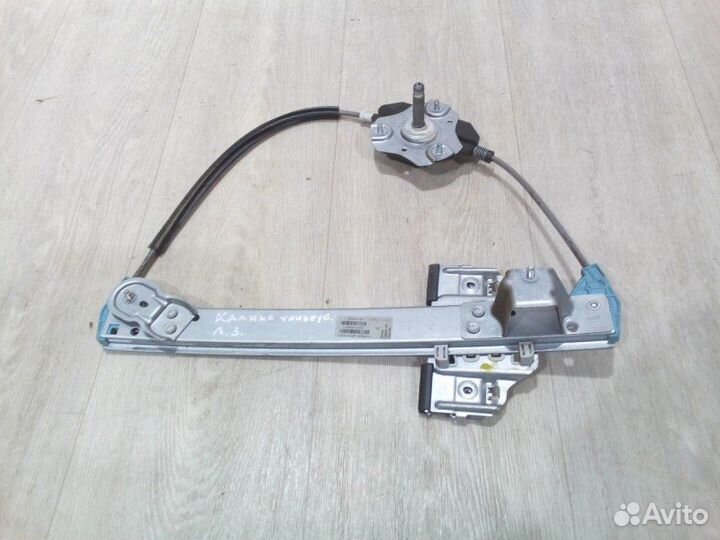 Стеклоподъемник механический задний левый Лада
