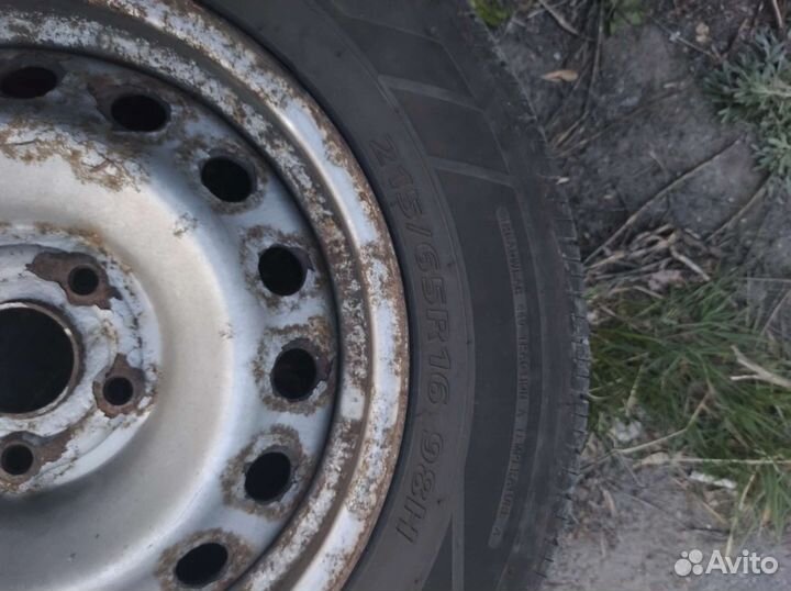 GrandTour Fighter 320 Eco 215/65 R16