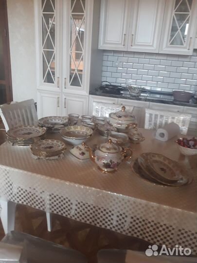 Чайно-столовый сервиз розочка