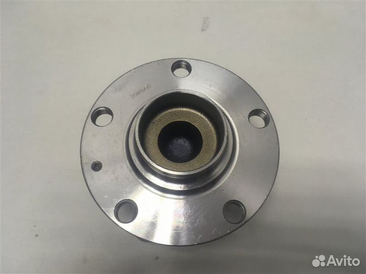 Ступица задняя подшипник ступичный Audi A6 C6 4F