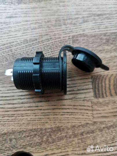 Гнездо прикуривателя