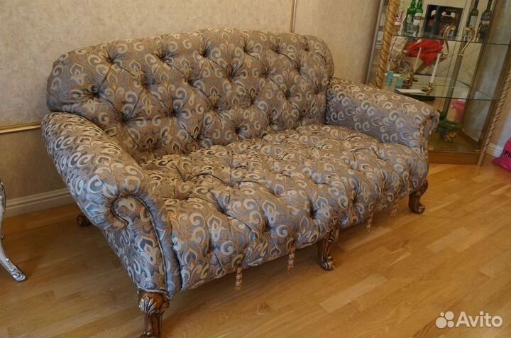 Перетяжка и замена обивки угловых диванов