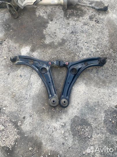 Рычаг передний Toyota Probox NSP 51/55