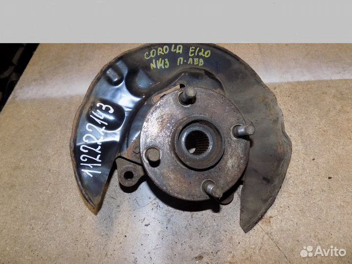 Кулак поворотный передний левый Corolla E12 2001-2