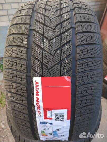 Fronway IceMaster II 275/40 R21 и 315/35 R21 104H