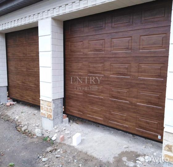 Ворота гаражные секционные