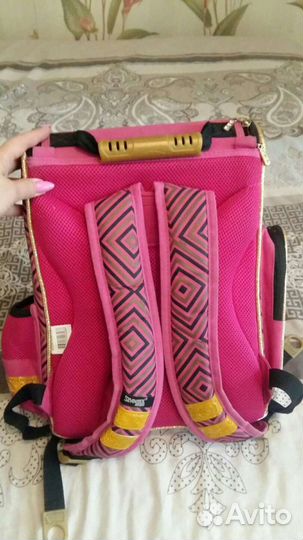 Рюкзак школьный