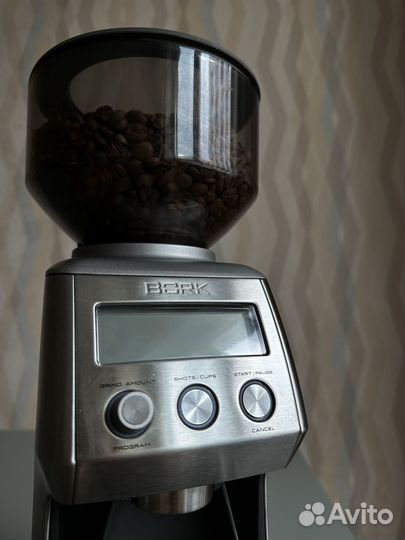 NEW Кофемолка bork J801 (Новая) / original