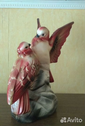 Статуэтка из керамики
