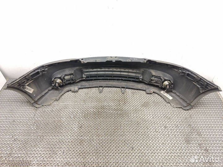 Бампер передний Volkswagen Golf 5 2006 1K0807217