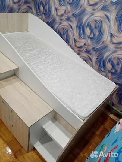 Детская кровать бу