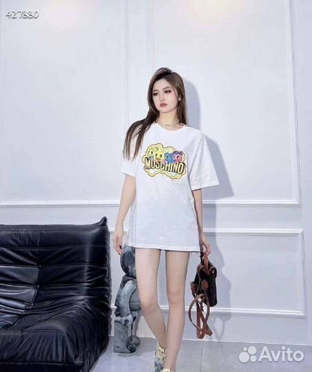 Футболка moschino