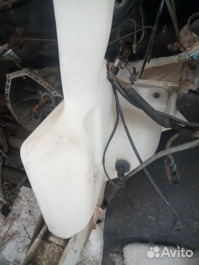 Бачок омывателя передний Mercedes-Benz Sprinter