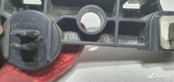 Направляющая заднего бампера правая Infiniti Q50