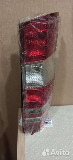 Задний фонарь mercedes sprinter 906