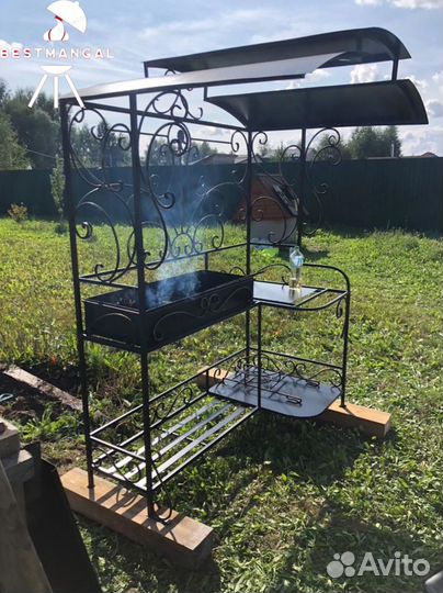 Мангал с крышей