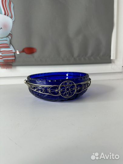 Конфетница синее стекло Скань