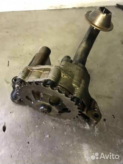 Масляный насос BSE 1.6 Skoda Audi Volkswagen