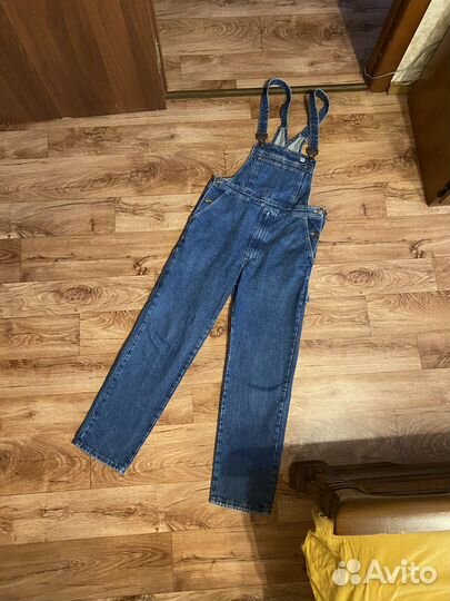 Джинсовый комбинезон мужской