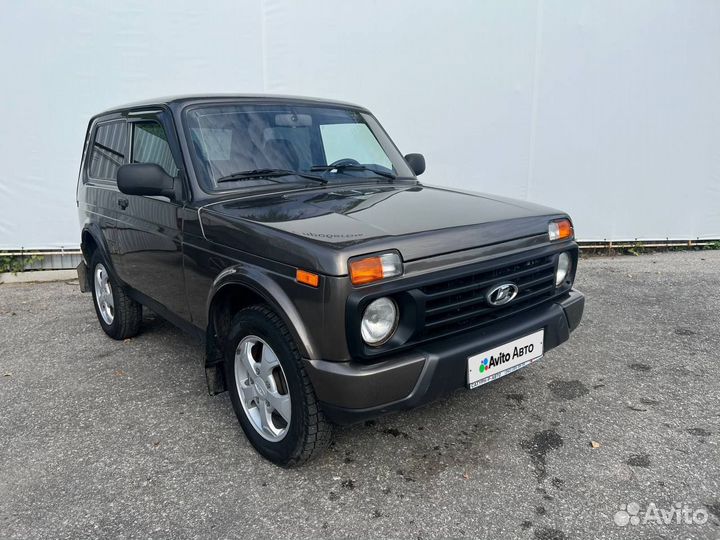 LADA 4x4 (Нива) 1.7 МТ, 2017, 31 000 км