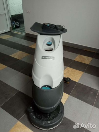 Поломоечная машина