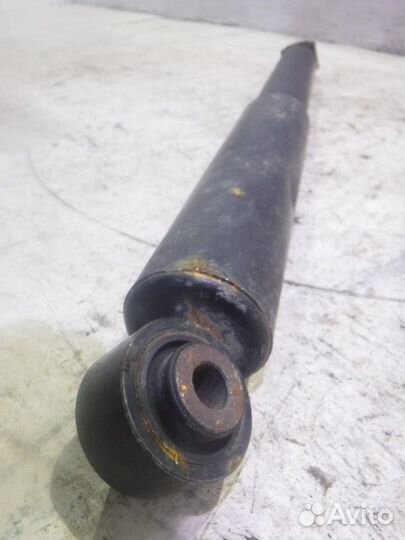 Амортизатор задний Мазда