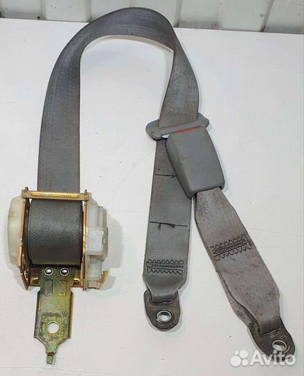 Комплект задних ремней Mitsubishi Galant 8