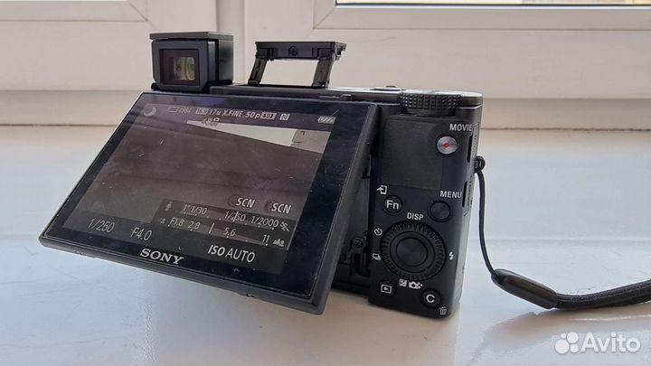 Sony Cyber-shot DSC RX100 M3 III