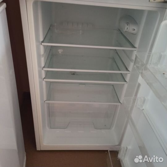 Холодильник dexp