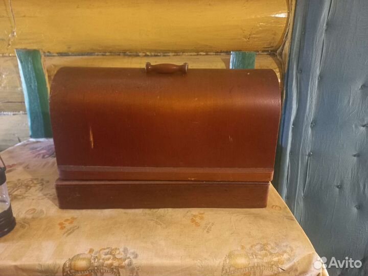 Швейная машина зингер ручная